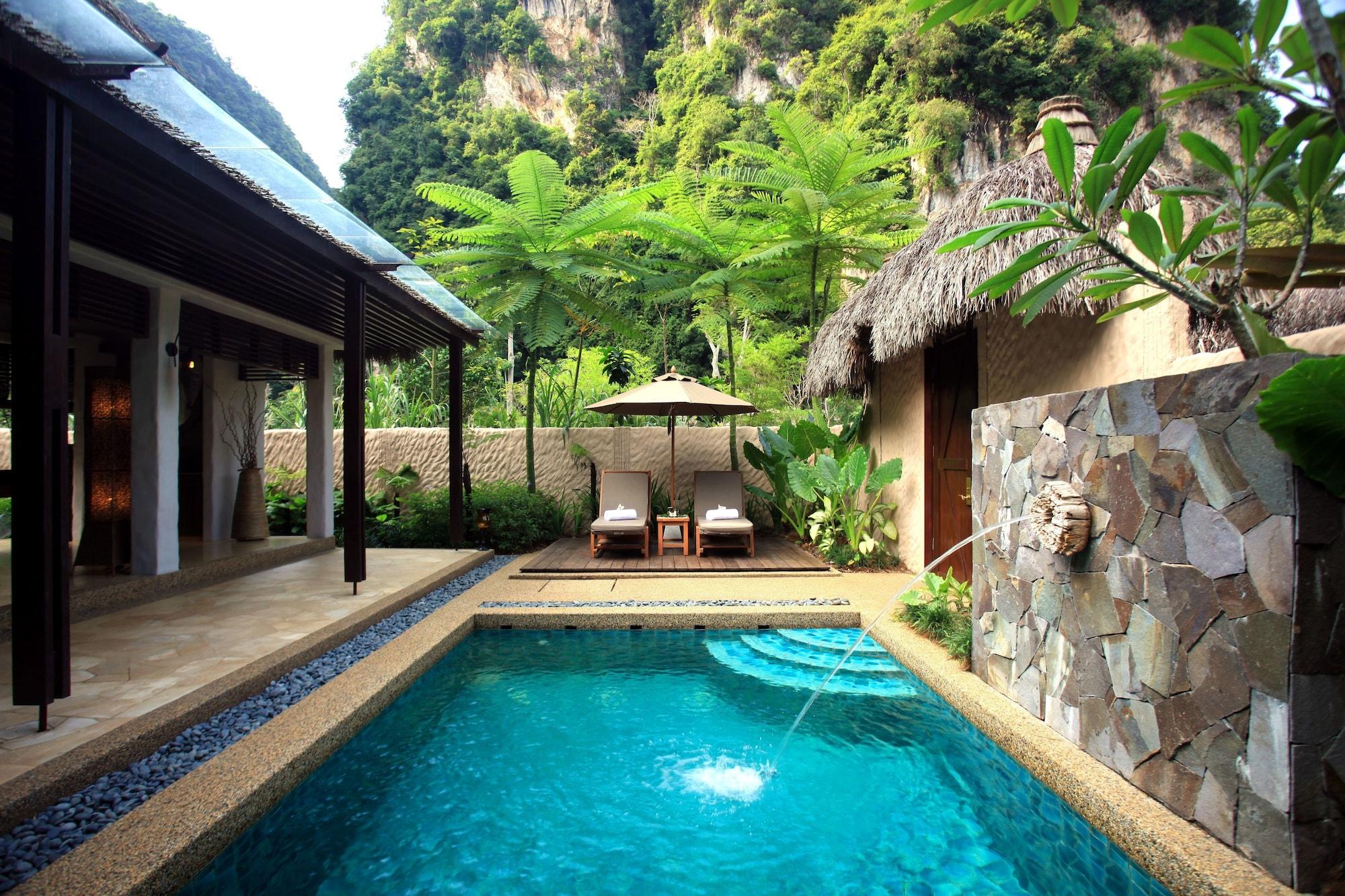 怡保 万雅岚温泉度假村酒店 外观 照片 A pool villa at Pangkor Laut Resort